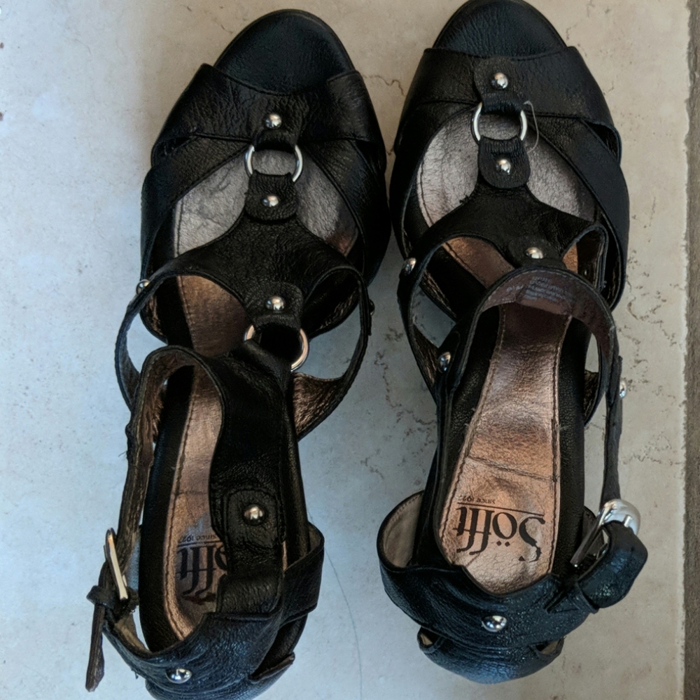 Sofft Black Leather Heels